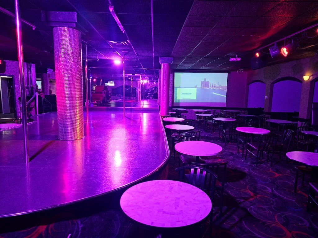 Leopards Lounge venue experience