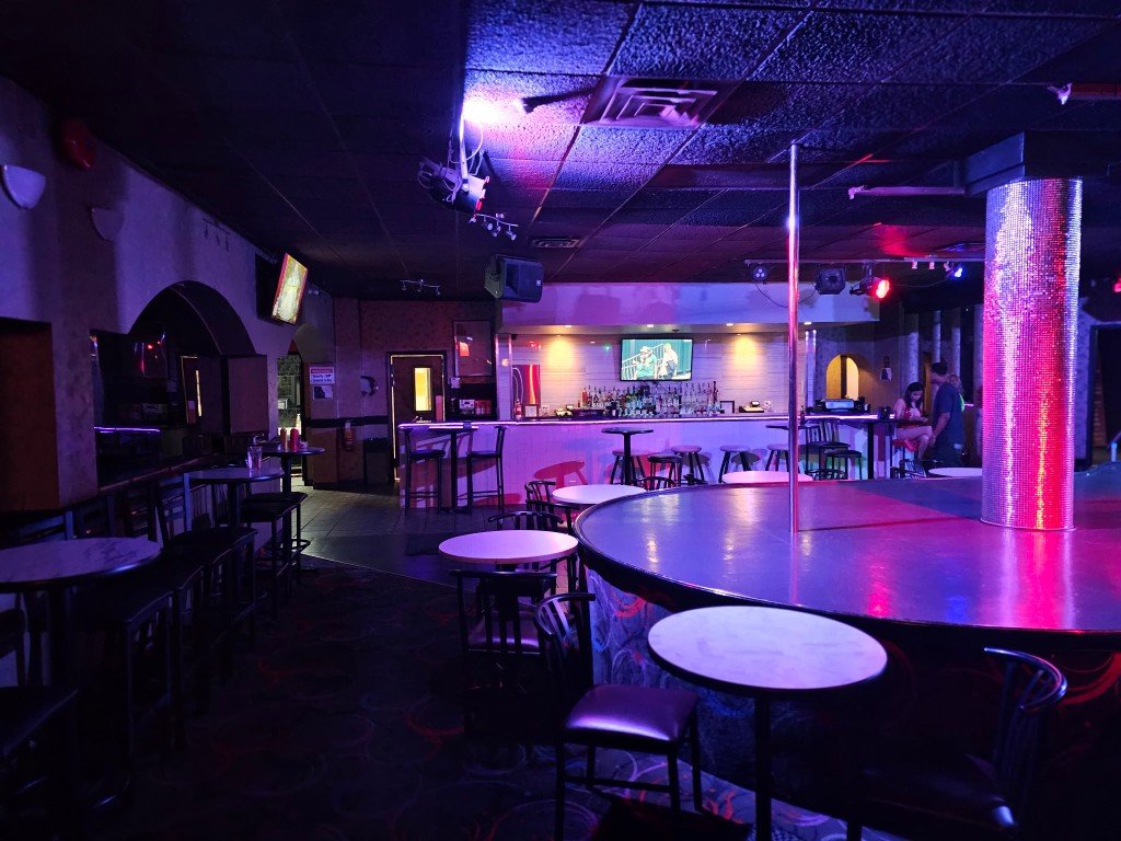 Leopards Lounge venue experience